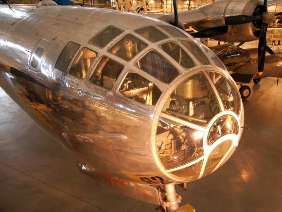 B-29 Enola Gay