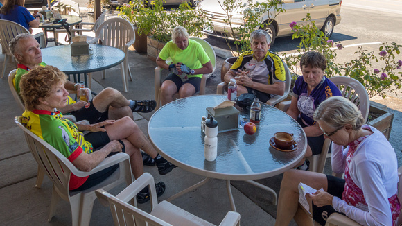 Bob, MJ, Pama, Bob, Carol & Karen - Umpqua Lighthouse Cafe