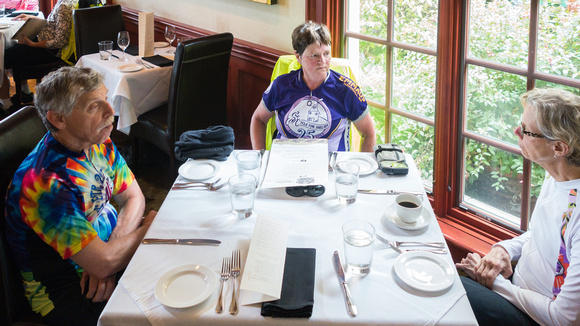 Bob, Carol & Karen - lunch at King Estate Winery